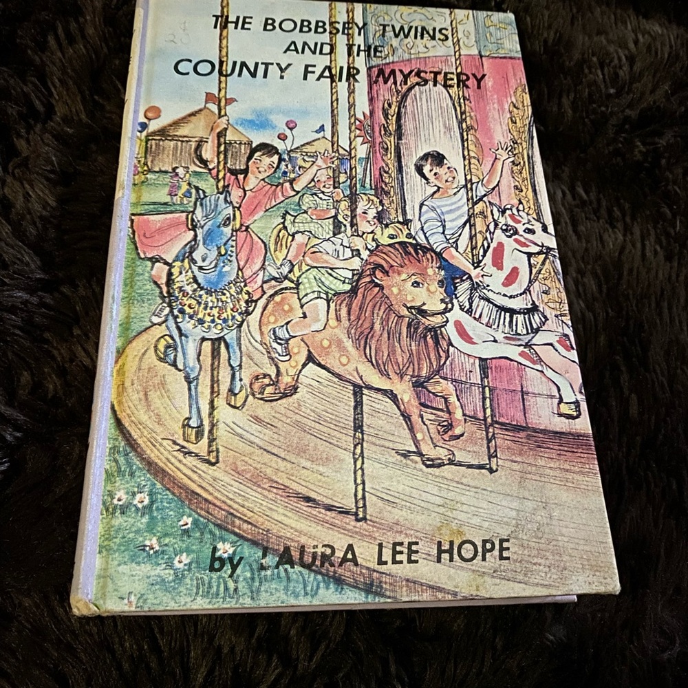 Vintage 1960’s The Bobbsey Twins and the County Fair Mystery Chapter Book #15